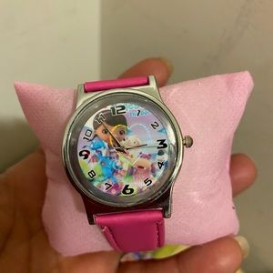 Doc McStuffins girls watch pink